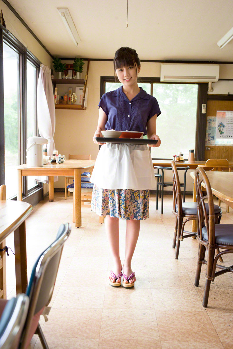 真野惠里菜 · 4weeks 2