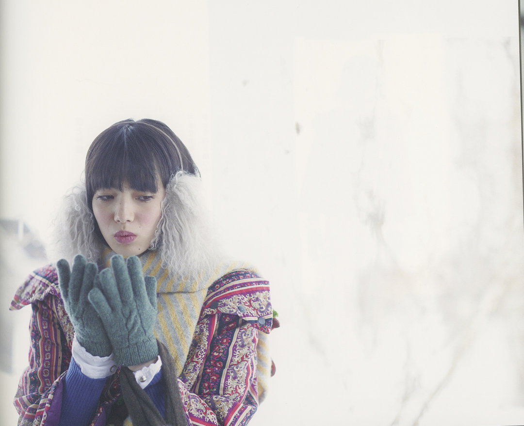 小松菜奈 · 雪之国的白雪公主 5