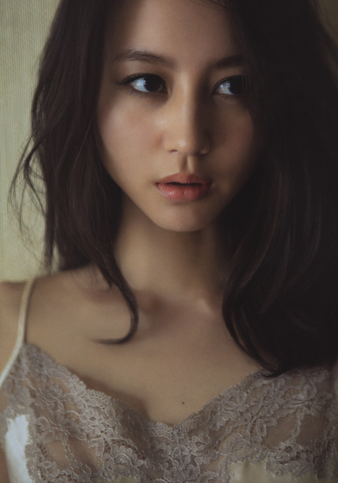堀北真希《Dramatic》内页