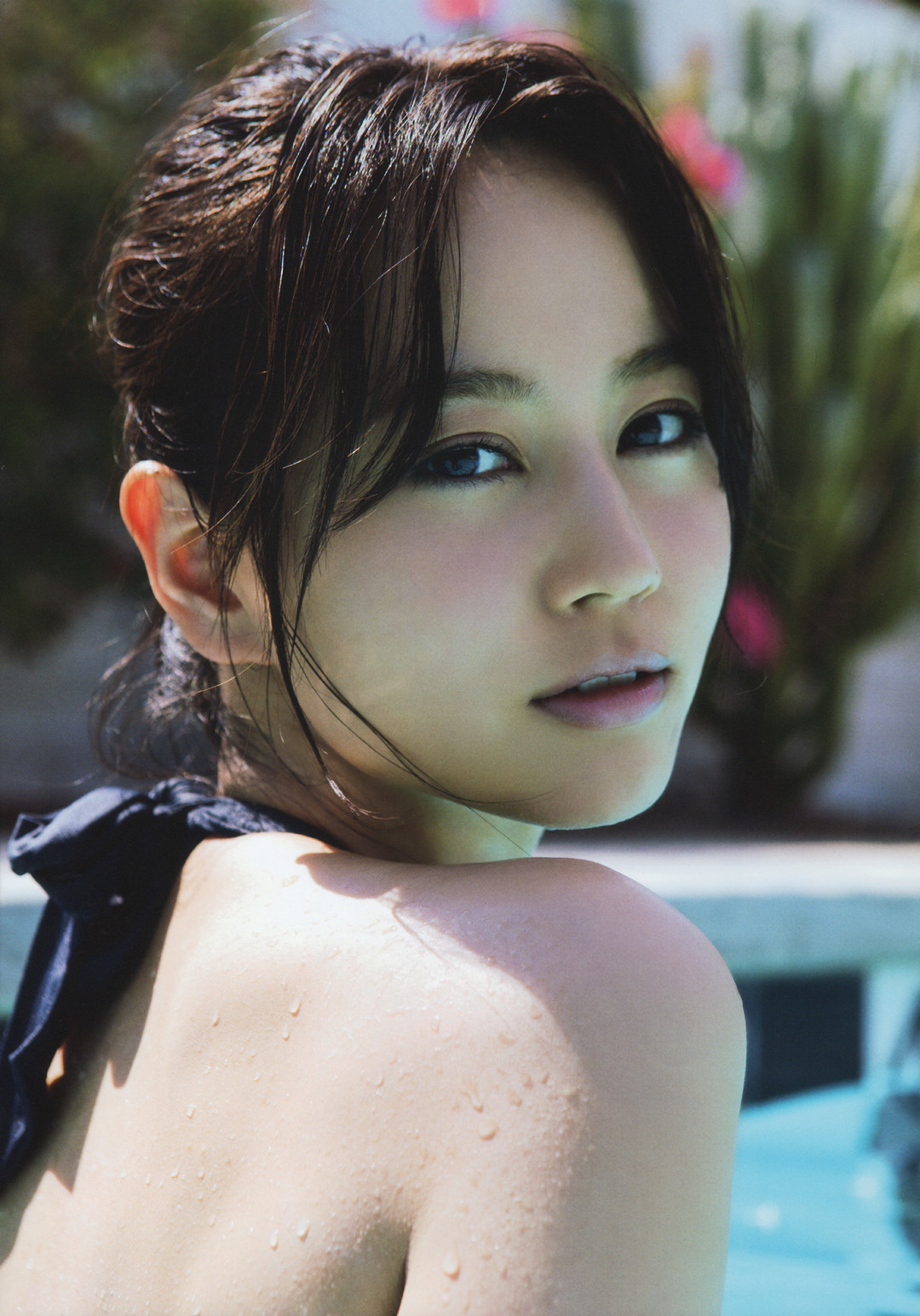 堀北真希《Dramatic》内页